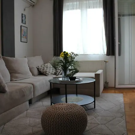 Very Cozy Novi Sad