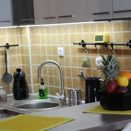 Very Cozy Apartamento Novi Sad